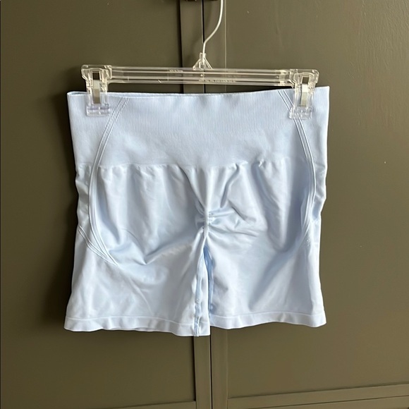 Oner Active Effortless Light Blue High-Waisted Shorts XL - Picture 2 of 3